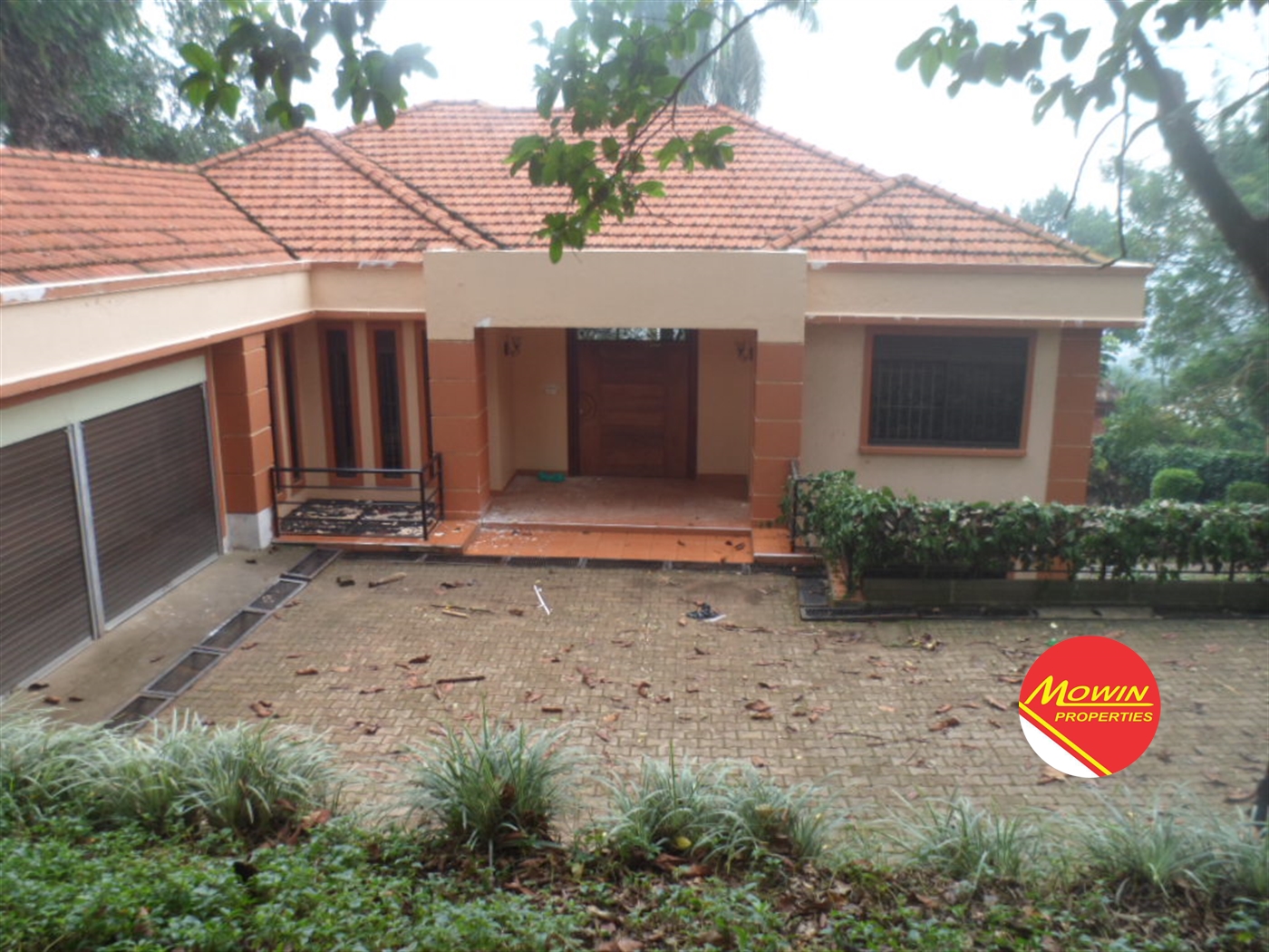 Storeyed house for rent in Kololo Kampala