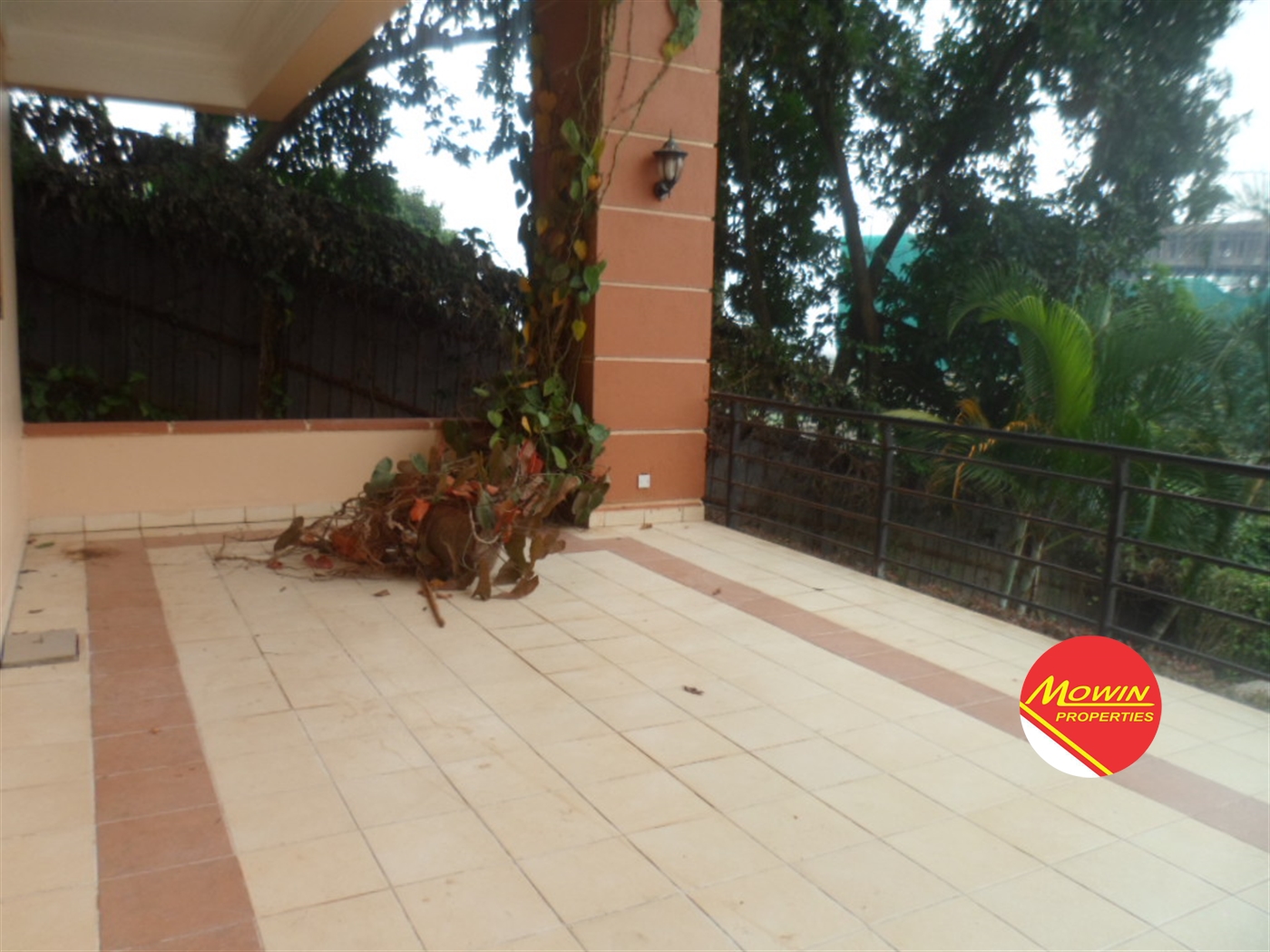 Storeyed house for rent in Kololo Kampala