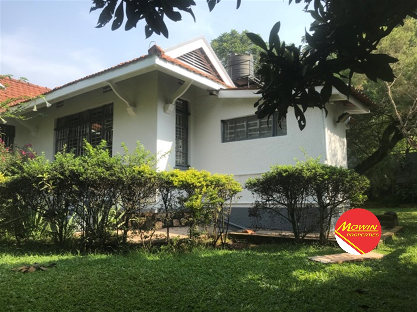 Bungalow for rent in Kololo Kampala