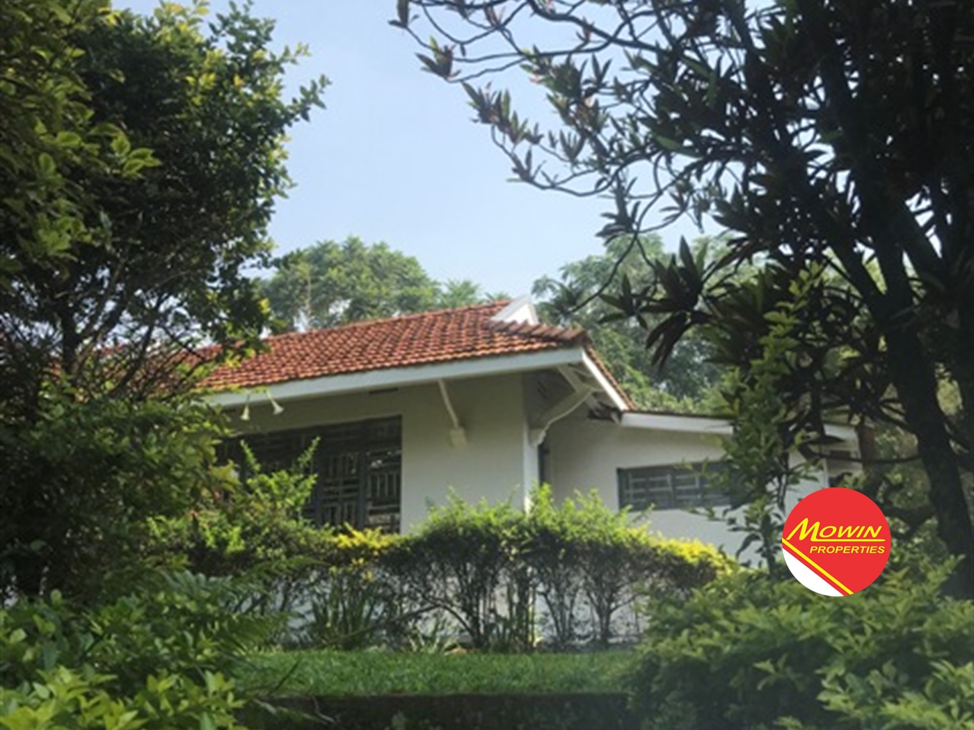 Bungalow for rent in Kololo Kampala