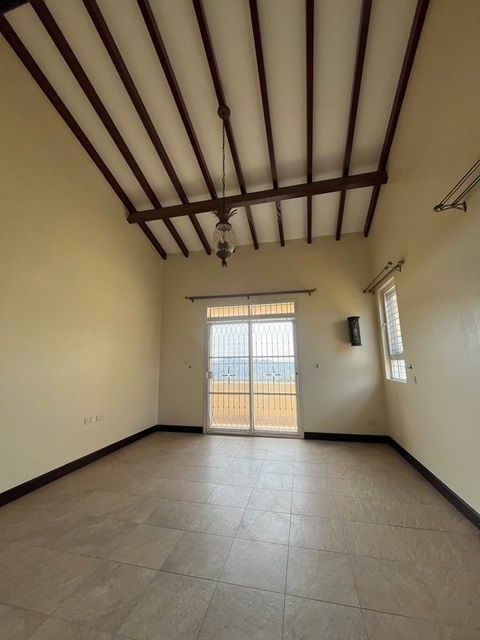 Villa for rent in Lubowa Wakiso