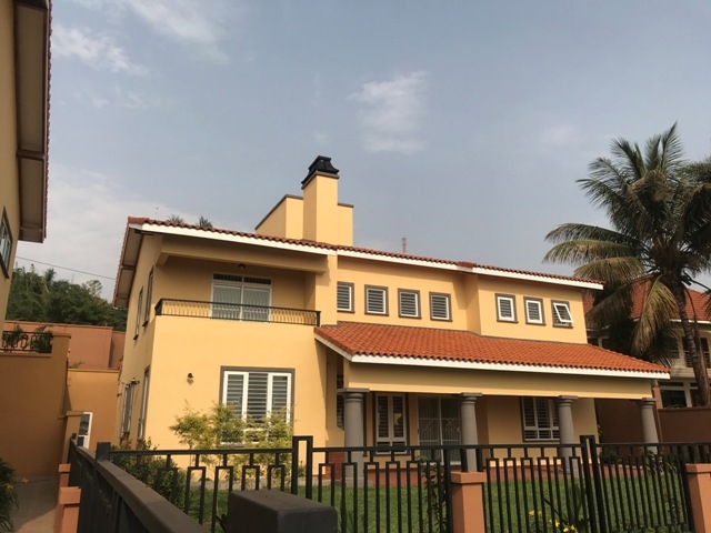 Villa for rent in Lubowa Wakiso