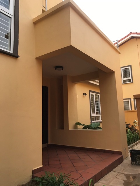 Villa for rent in Lubowa Wakiso