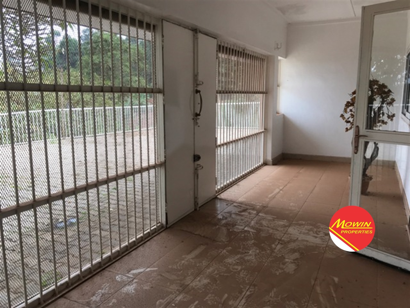 Bungalow for rent in Muyenga Kampala