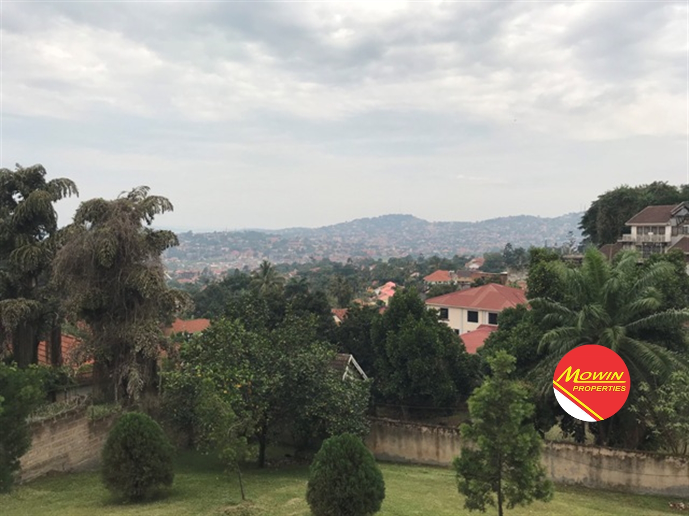 Bungalow for rent in Muyenga Kampala