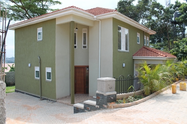 Villa for rent in Mbuya Kampala