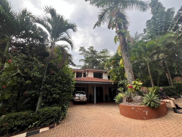 Villa for rent in Kololo Kampala