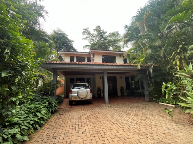 Villa for rent in Kololo Kampala