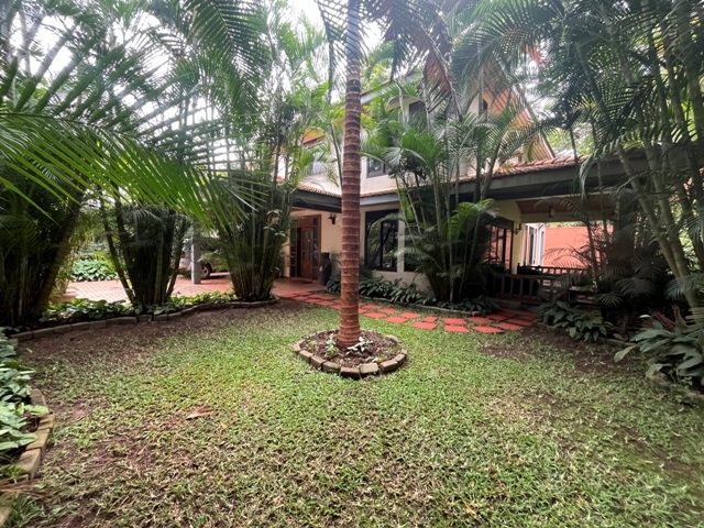 Villa for rent in Kololo Kampala