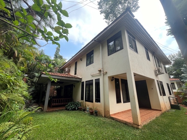 Villa for rent in Kololo Kampala