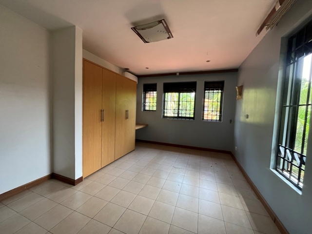 Villa for rent in Kololo Kampala