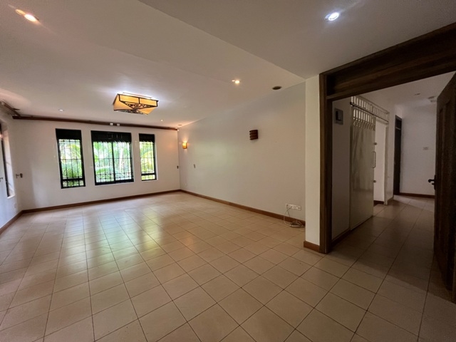 Villa for rent in Kololo Kampala