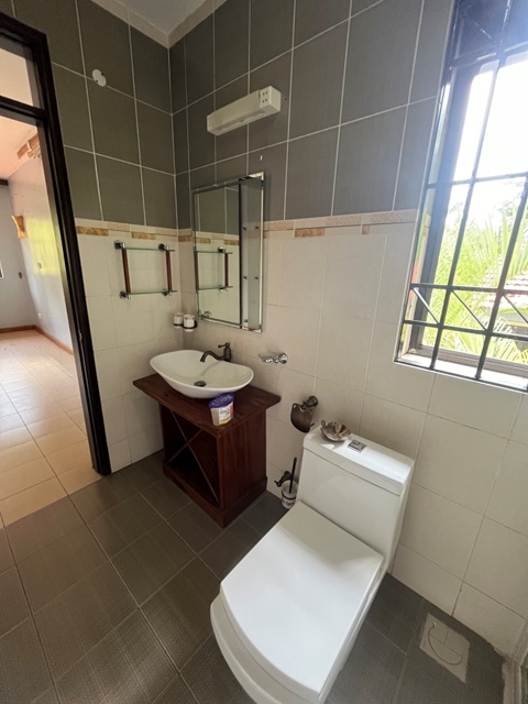 Villa for rent in Kololo Kampala