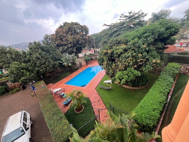 Penthouse for rent in Bugoloobi Kampala