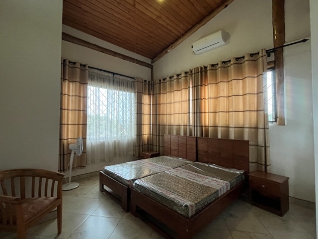 Penthouse for rent in Bugoloobi Kampala