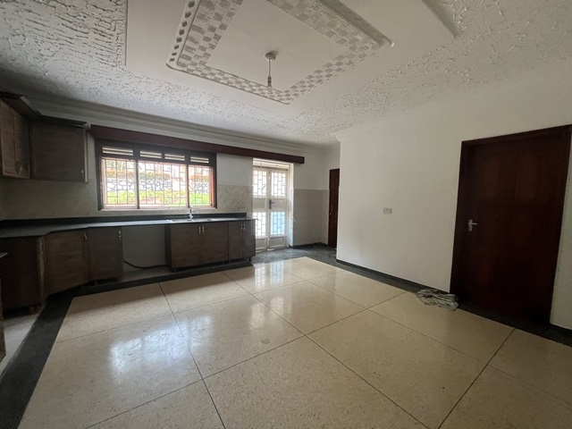 Storeyed house for rent in Kololo Kampala