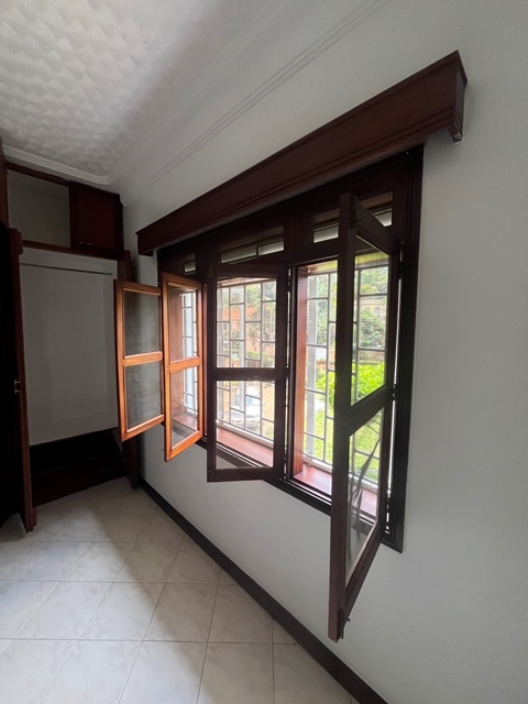 Storeyed house for rent in Kololo Kampala