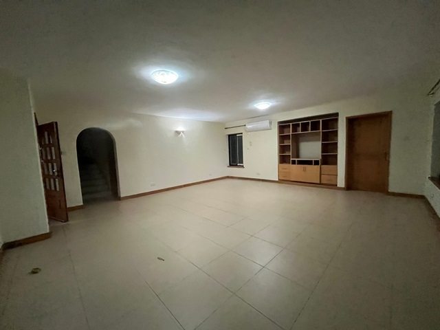 Storeyed house for rent in Mbuya Kampala