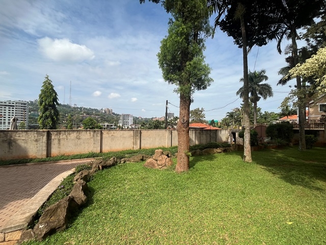 Bungalow for rent in Naguru Kampala