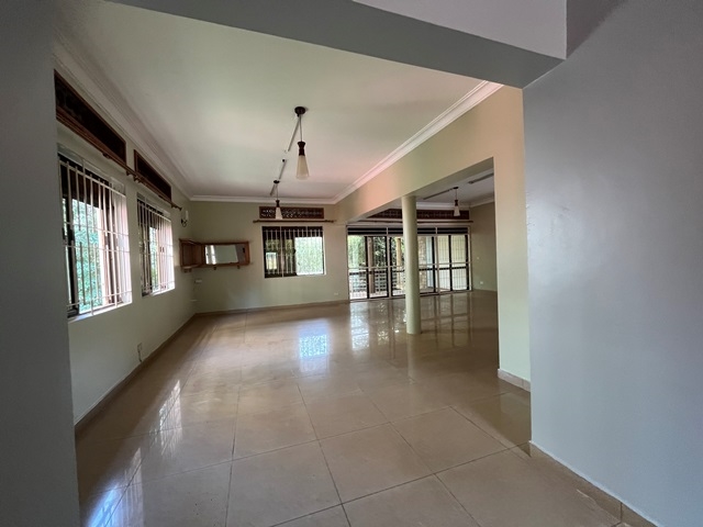 Storeyed house for rent in Naguru Kampala