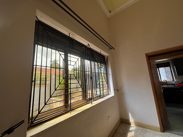 Storeyed house for rent in Naguru Kampala