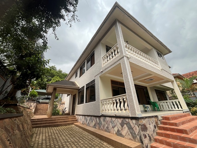 Storeyed house for rent in Naguru Kampala