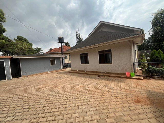 Storeyed house for rent in Naguru Kampala