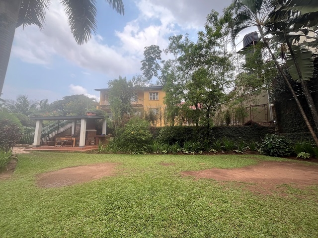 Storeyed house for rent in Kololo Kampala