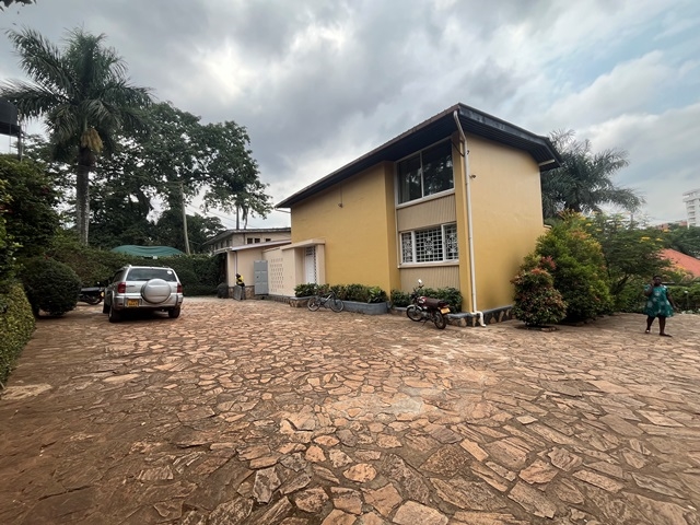 Storeyed house for rent in Kololo Kampala