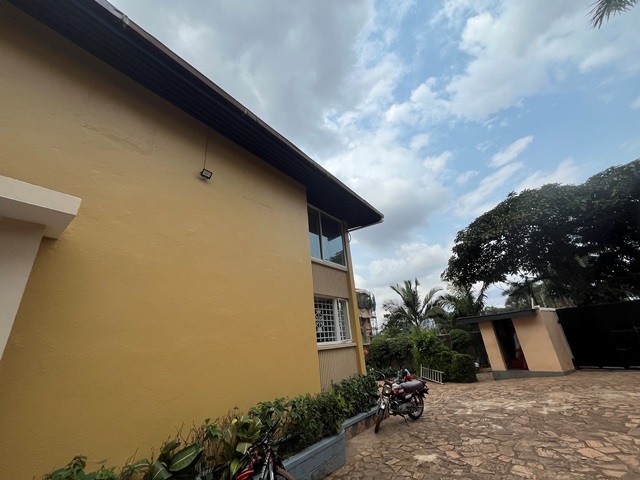 Storeyed house for rent in Kololo Kampala