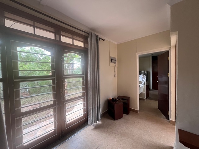 Storeyed house for rent in Kololo Kampala