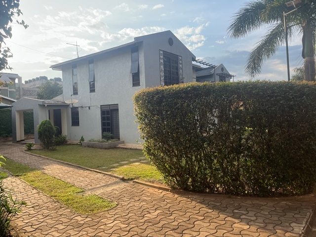 Villa for rent in Munyonyo Kampala