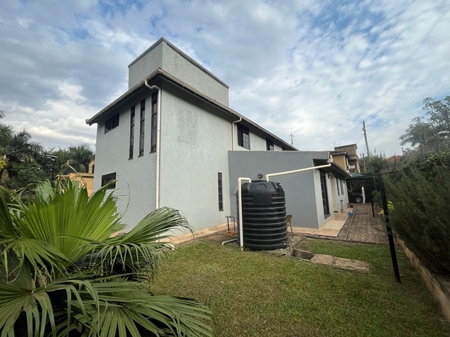 Villa for rent in Munyonyo Kampala