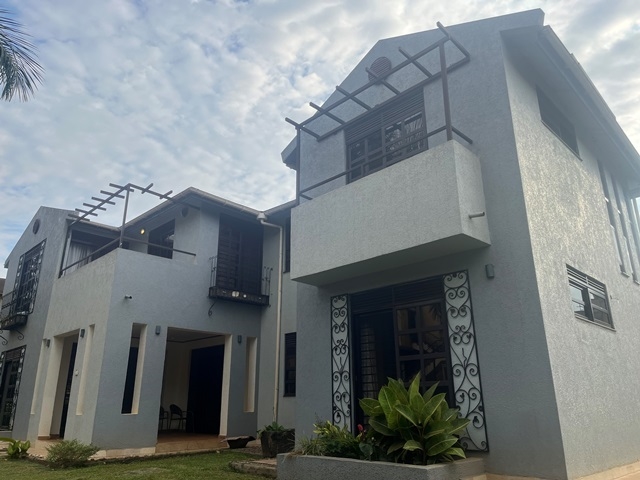 Villa for rent in Munyonyo Kampala