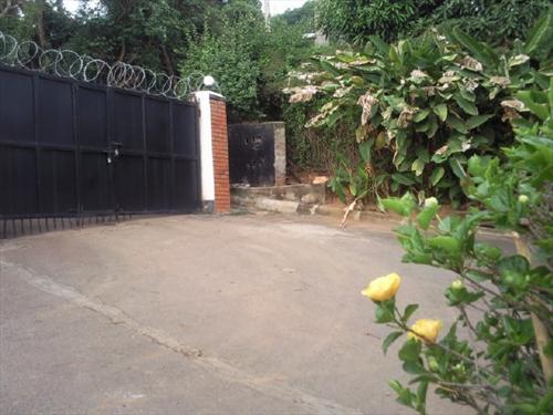 Bungalow for rent in Buziga Kampala