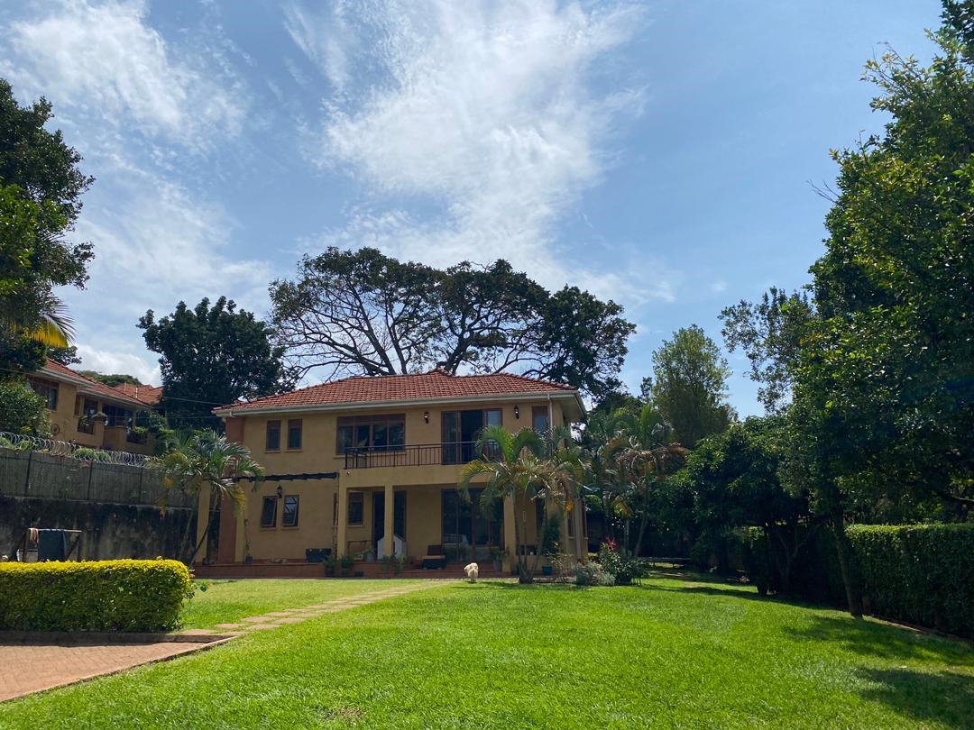 Villa for rent in Lubowa Wakiso