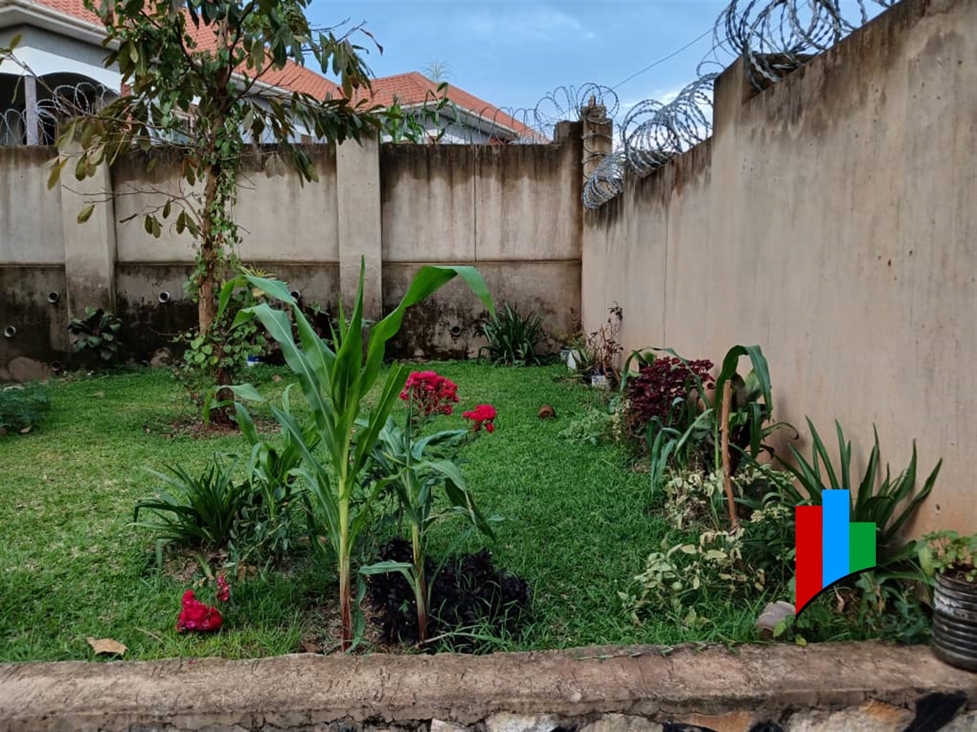 Bungalow for sale in Kasangatikiti Wakiso