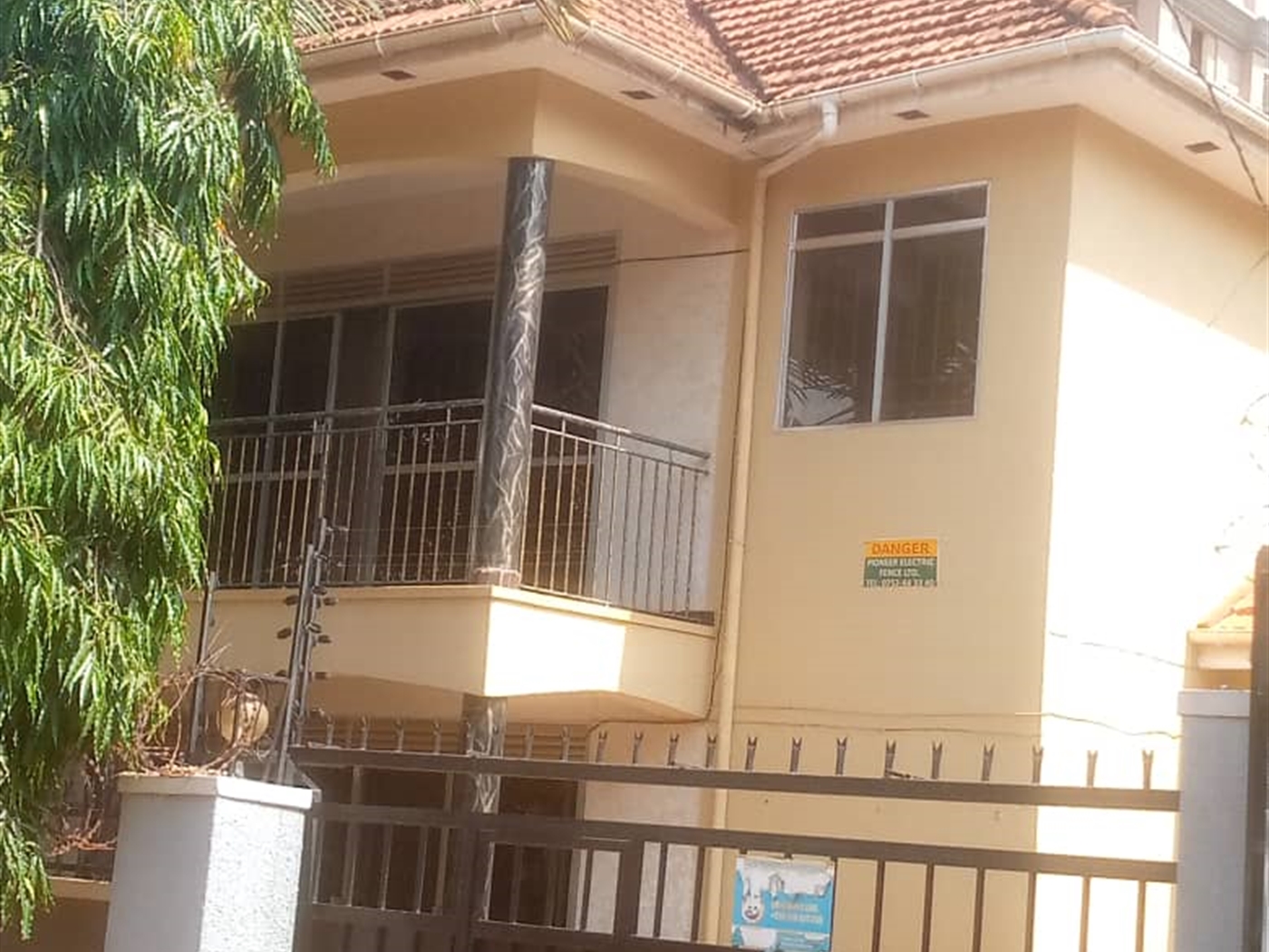 Bungalow for sale in Naguru Mukono