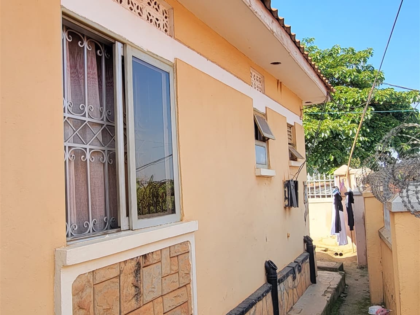 Bungalow for sale in Bukoto Kampala