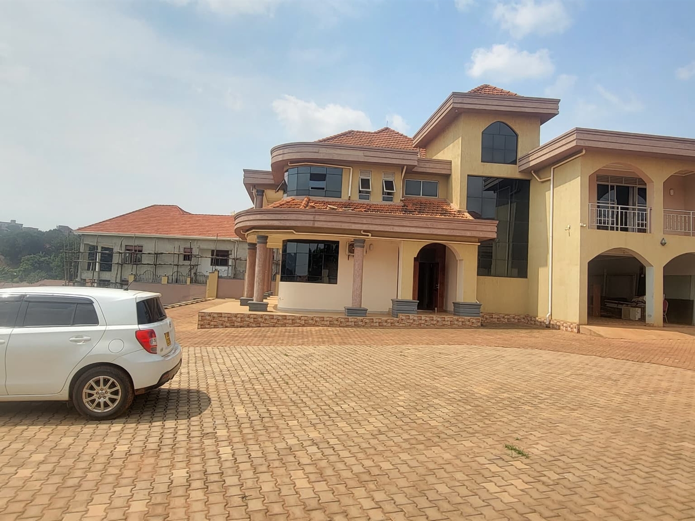 Mansion for sale in Najjera Wakiso