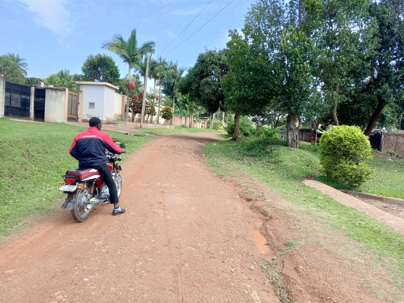 Warehouse for sale in Entebbe Wakiso