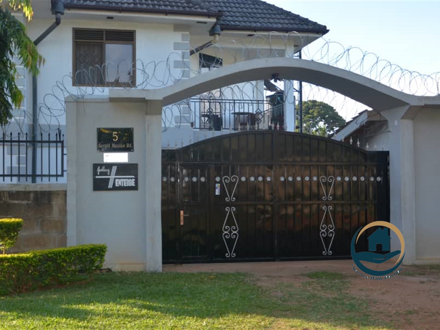 Villa for sale in Entebbe Wakiso