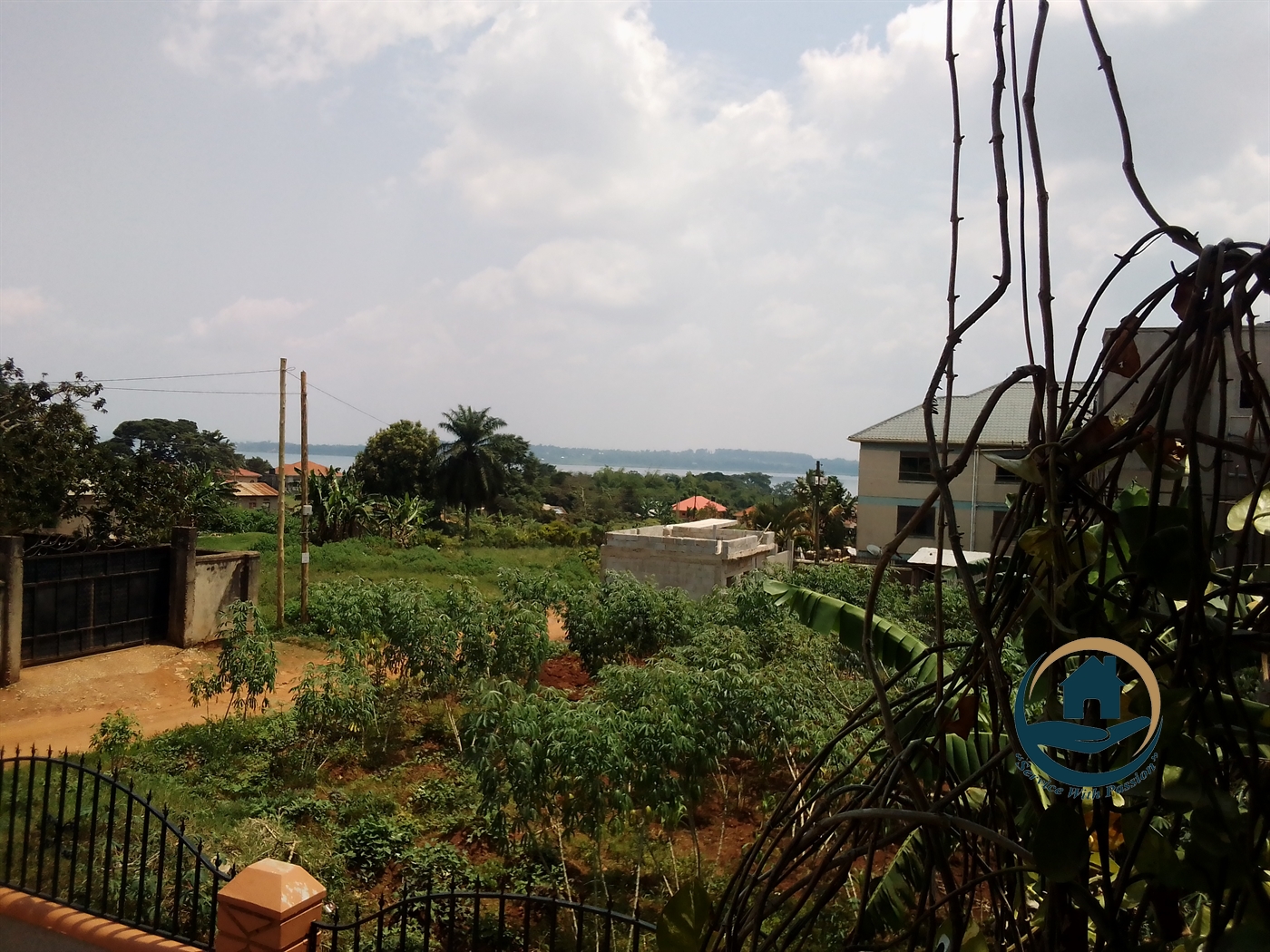 Villa for rent in Katabi Wakiso