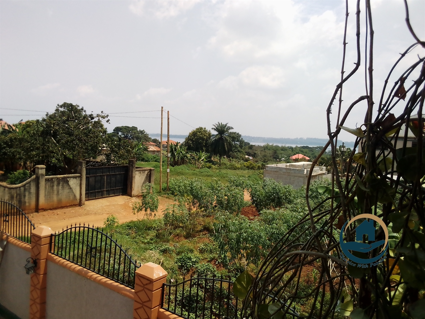 Villa for rent in Katabi Wakiso